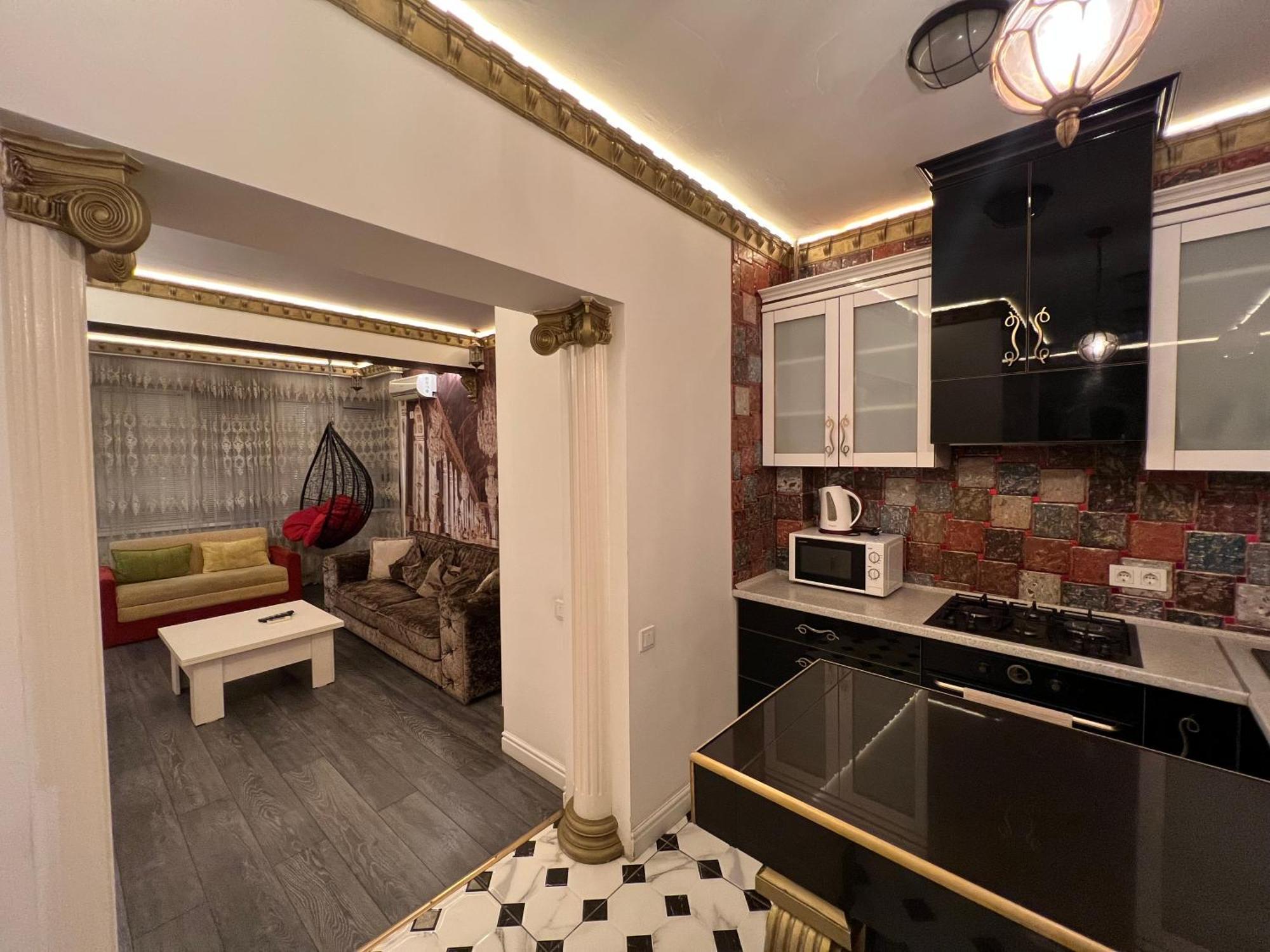 2 Bedrooms Heart Of City Center Chişinǎu Buitenkant foto