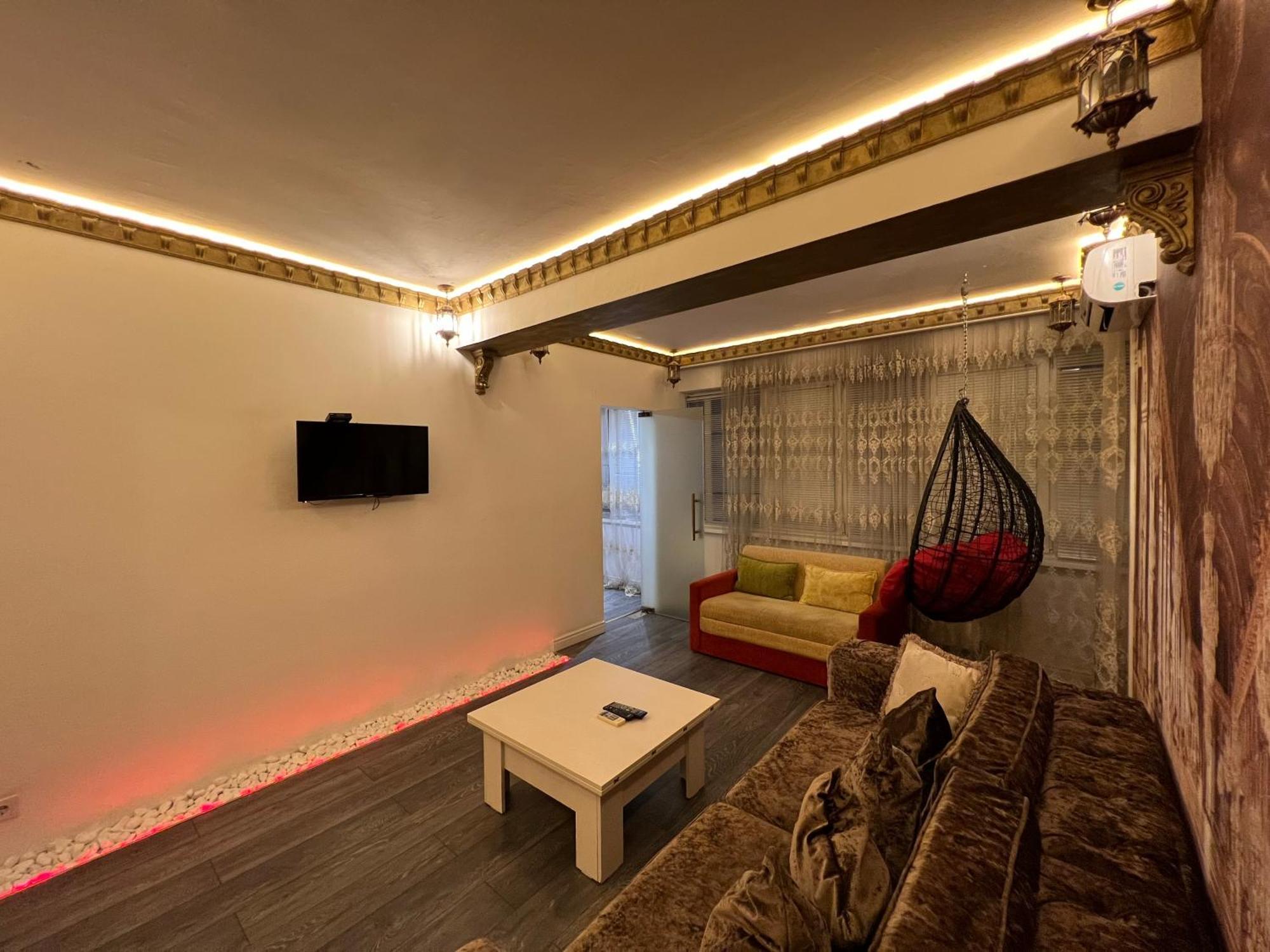 2 Bedrooms Heart Of City Center Chişinǎu Buitenkant foto