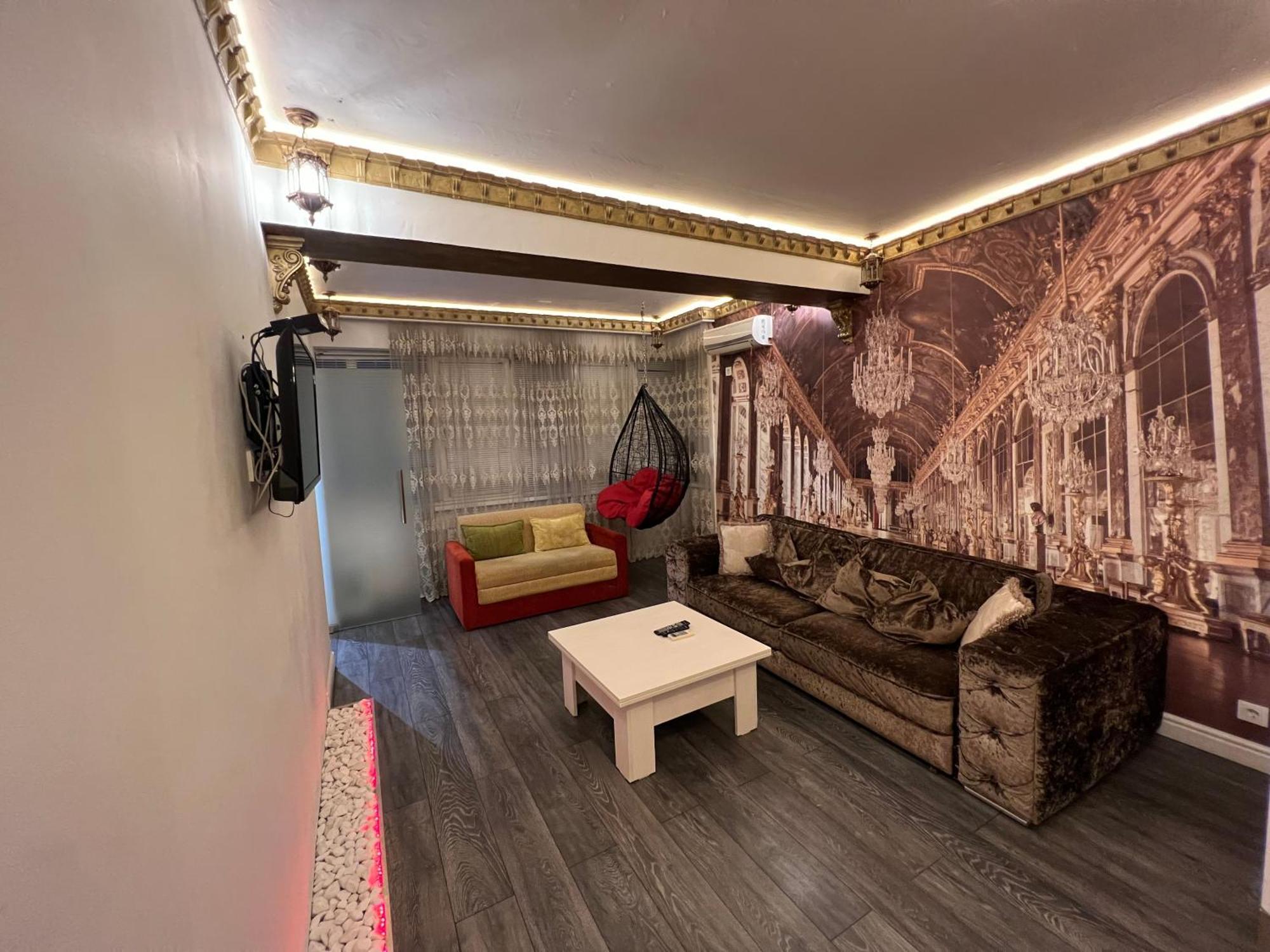 2 Bedrooms Heart Of City Center Chişinǎu Buitenkant foto